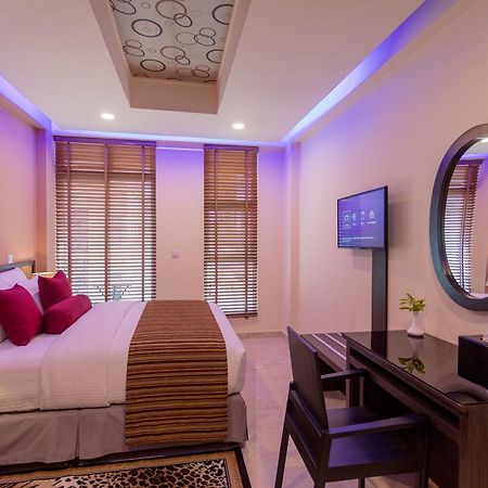 The Avenue & Spa 훌루말레 외부 사진