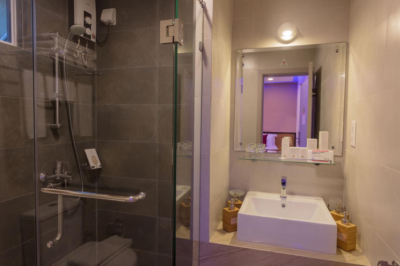 The Avenue & Spa 훌루말레 외부 사진